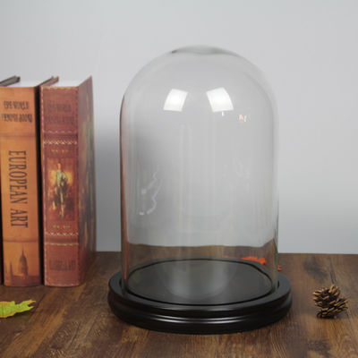 Copertura di vetro conservata della campana di vetro di Homeware dell'esposizione di Rosa con la base di legno nera fornitore