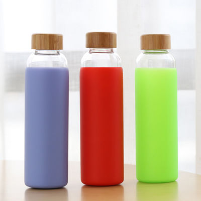 resistenza al calore inodore del coperchio di bambù di vetro portatile della bottiglia di acqua 500ml fornitore