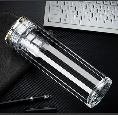 La bottiglia di acqua di vetro spessa doppia con il coperchio a cristallo BPA libera Eco amichevole fornitore