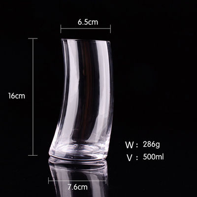 LFGB Horn ha modellato la tazza saltata di vetro di birra 500ml della mano fornitore