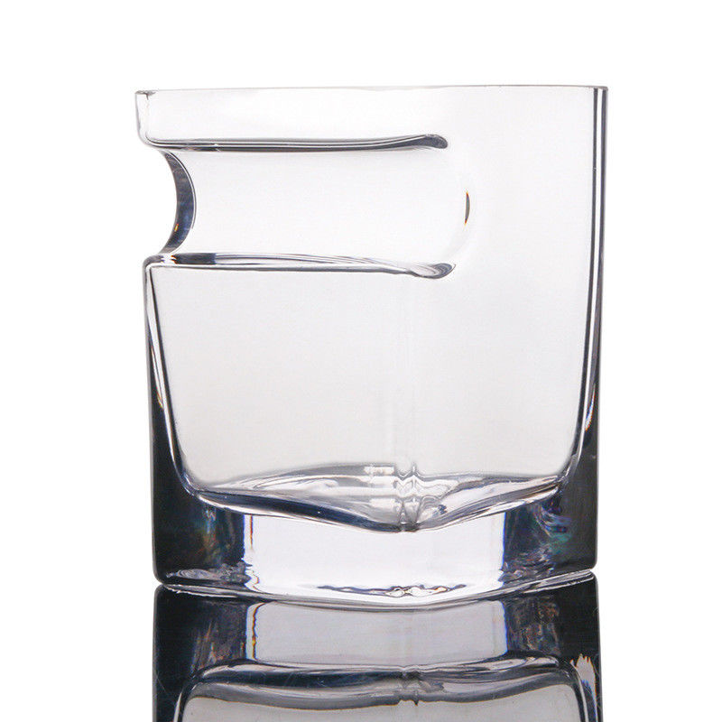 Fondo spesso antiquato di vino del sigaro di vetro del doppio di cristallo della tazza per whiskey fornitore