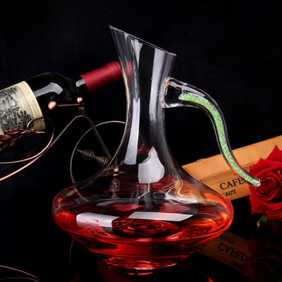Decantatore rotondo del vino di progettazione classica, decantatore di vetro senza piombo soffiato mano fornitore