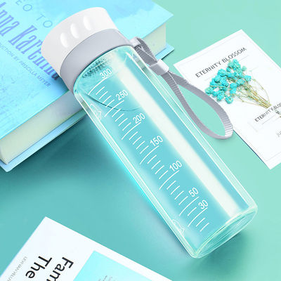 L'alta bottiglia di acqua del vetro borosilicato con la scala BPA libera termoresistente fornitore
